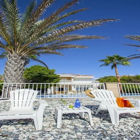 Luxury With Special Sea Views Meneou