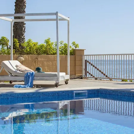 Luxury With Special Sea Views 빌라 Meneou