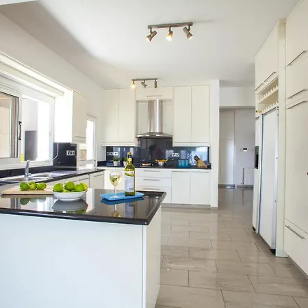 Luxury With Special Sea Views