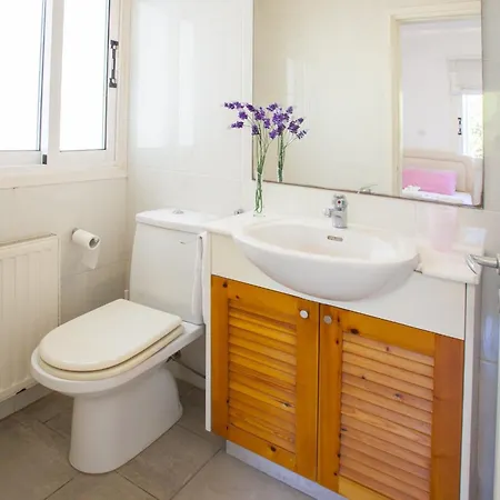 Luxury With Special Sea Views Villa Meneou