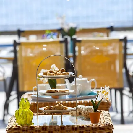 Luxury With Special Sea Views Meneou