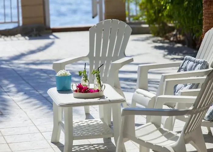 Luxury With Special Sea Views Meneou