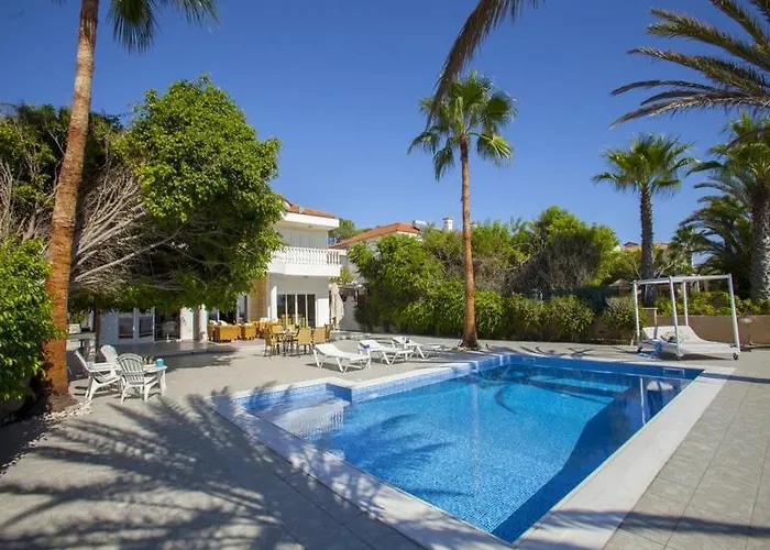 Luxury With Special Sea Views * Meneou