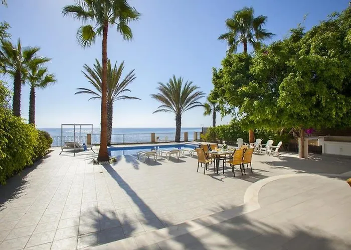 Luxury With Special Sea Views Villa