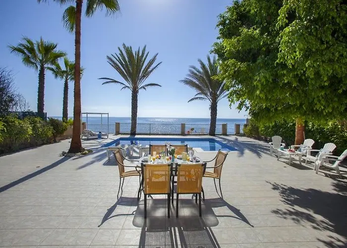 Luxury With Special Sea Views *