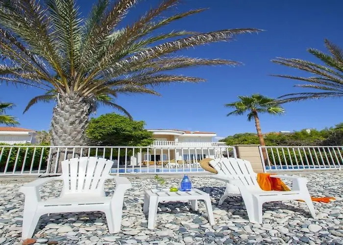 Luxury With Special Sea Views Meneou