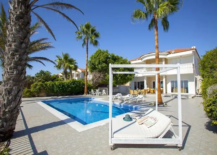 Luxury With Special Sea Views Villa