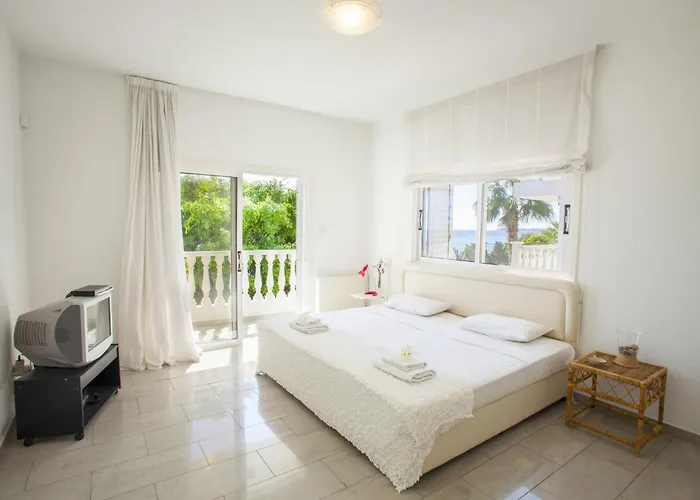 Luxury With Special Sea Views Villa