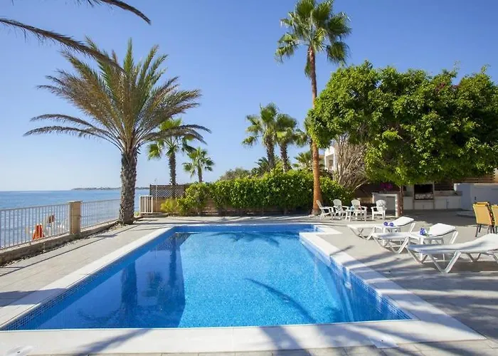 Luxury With Special Sea Views Meneou