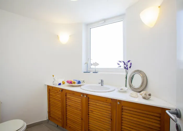 Luxury With Special Sea Views Villa *