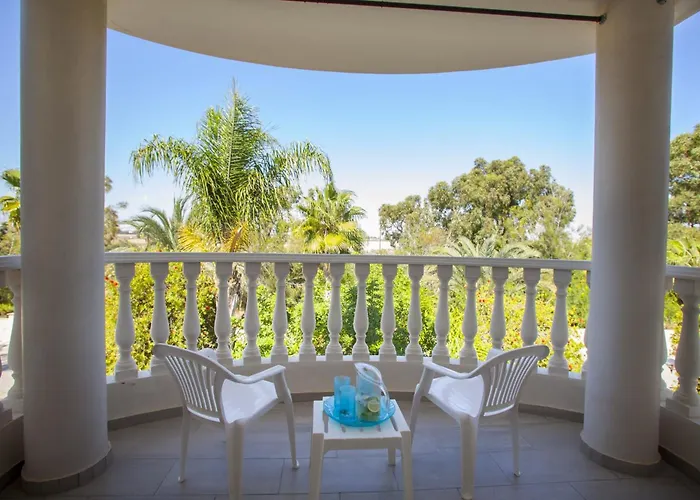 Luxury With Special Sea Views Meneou