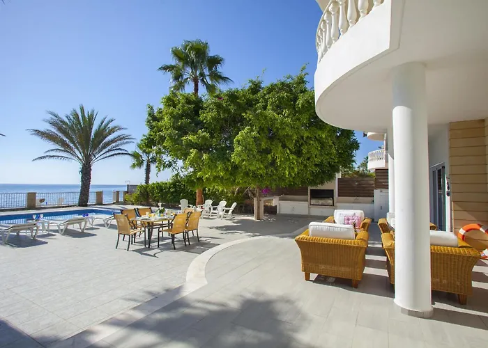 Luxury With Special Sea Views