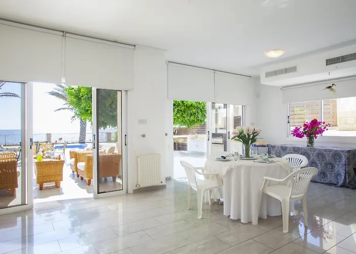 Luxury With Special Sea Views *