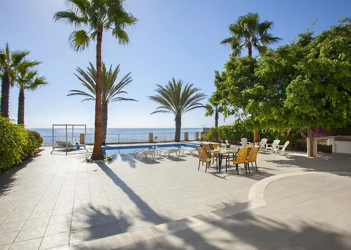 Villa Luxury With Special Sea Views Meneou